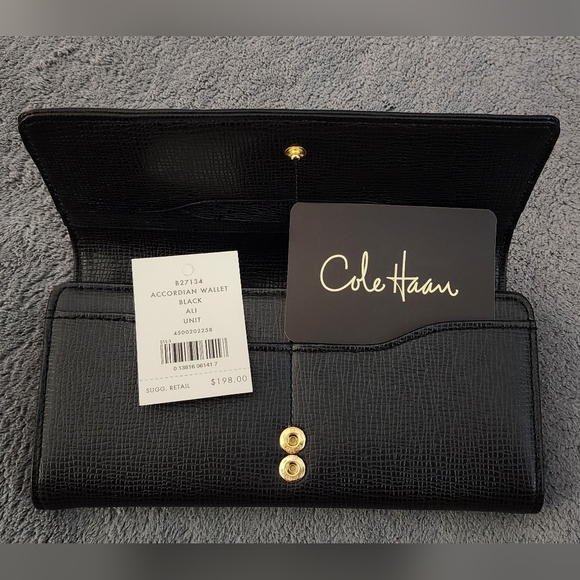 Cole Haan Accordion Wallet - Picture 6 of 8